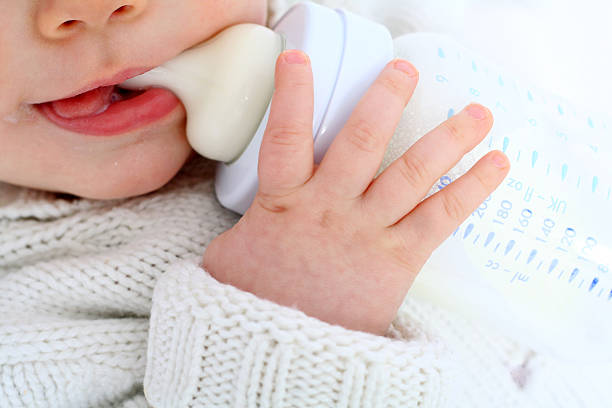 Top 10 des meilleurs laits 1er âge pour bébé